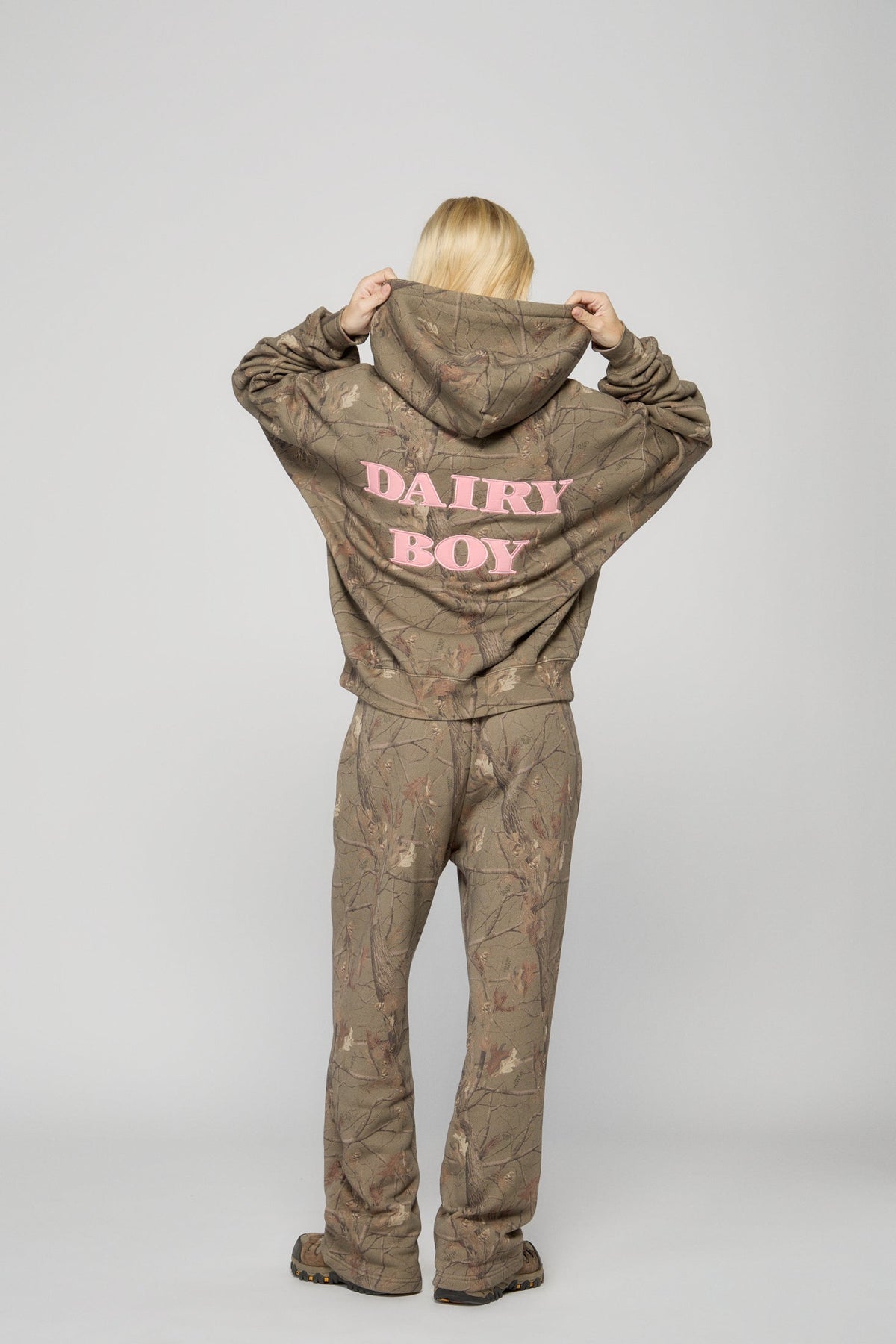 The Boyfriend Hoodie - Evergreen Camo/Pink