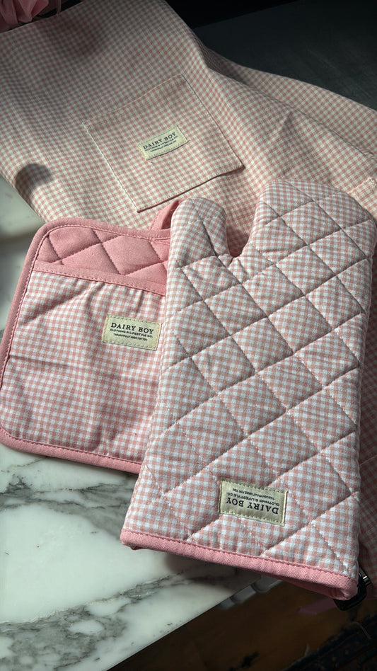 Oven Mitt & Potholder Set - Pink Gingham